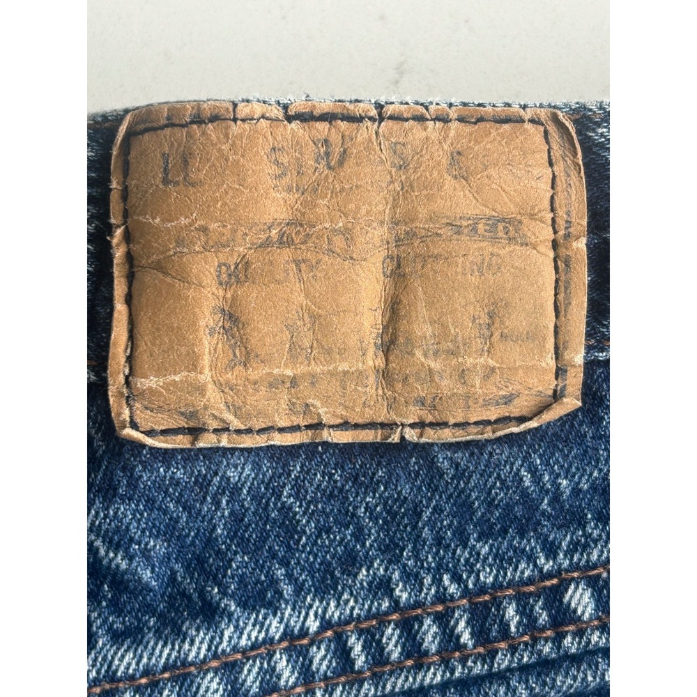 Vintage Levis 501 High Waisted Denim Cut Off Shorts Medium Wash‎ Made in USA 11 - Picture 4 of 6